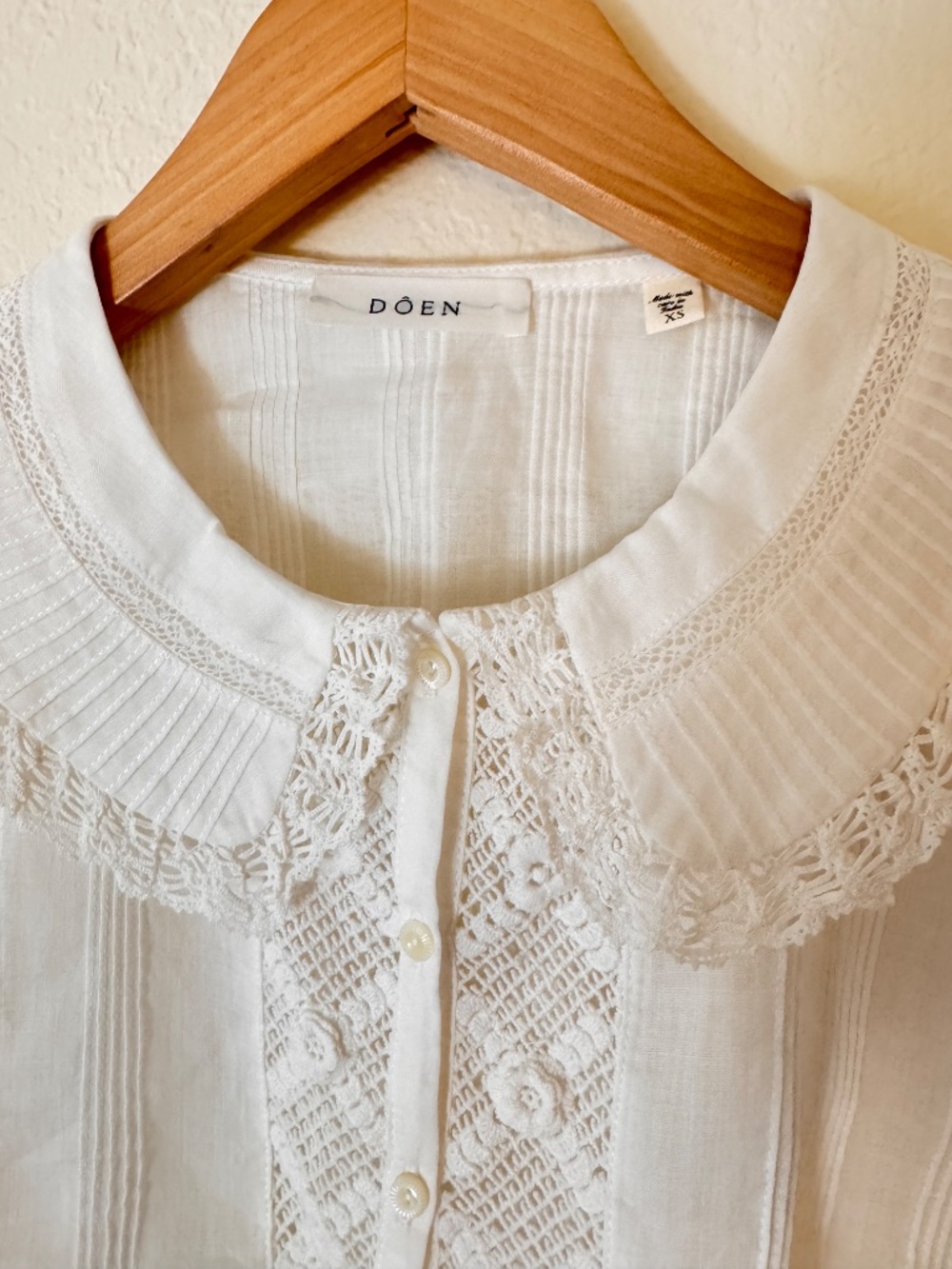 DOEN Bernadine Blouse - Picture 4 of 9